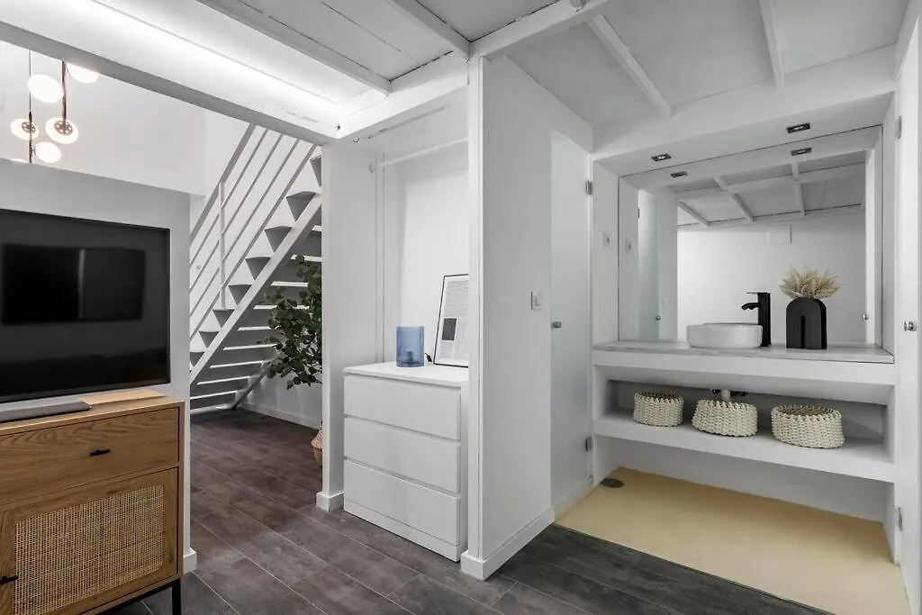 Beautiful And Cosy Flat La Latina-Rastro-Der-1